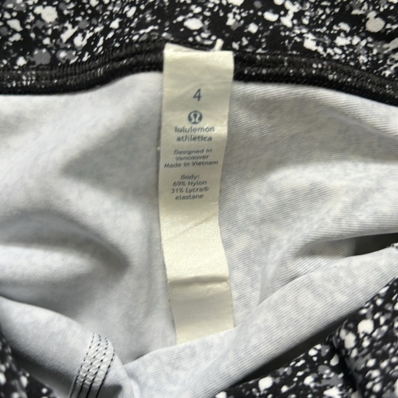 Lululemon thermal leggings - Picture 4 of 6
